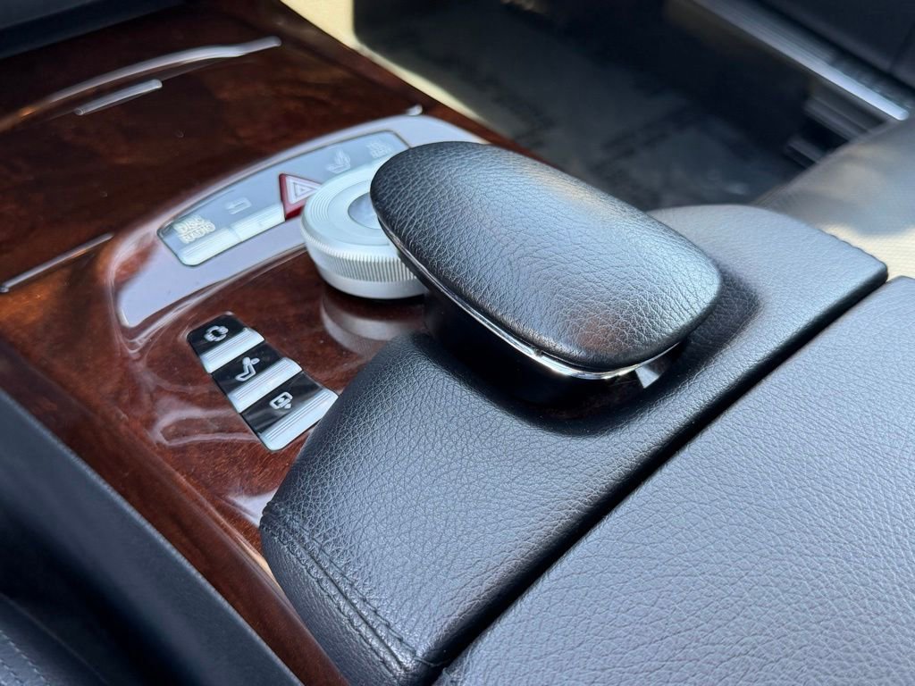 Used 2013 Mercedes-Benz S 550 4MATIC image 26