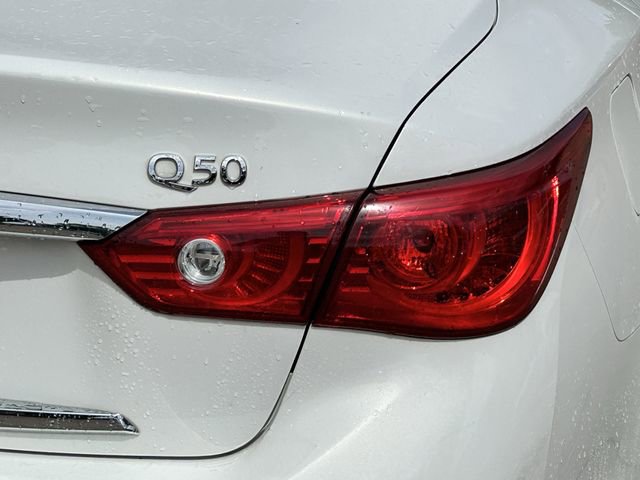 Used 2014 INFINITI Q50 Premium w/ Technology Package image 7