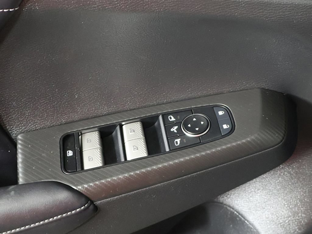 Used 2024 Mitsubishi Outlander SE AWD/4WD image 36