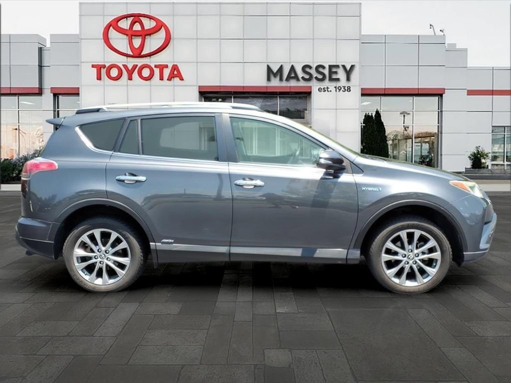 Used 2016 Toyota RAV4 Limited AWD/4WD image 2