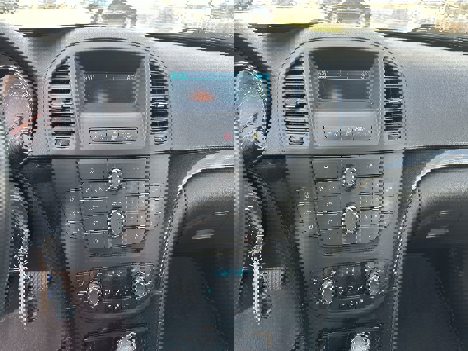 Used 2011 Buick Regal CXL w/ RL3 Preferred Equipment Group image 13