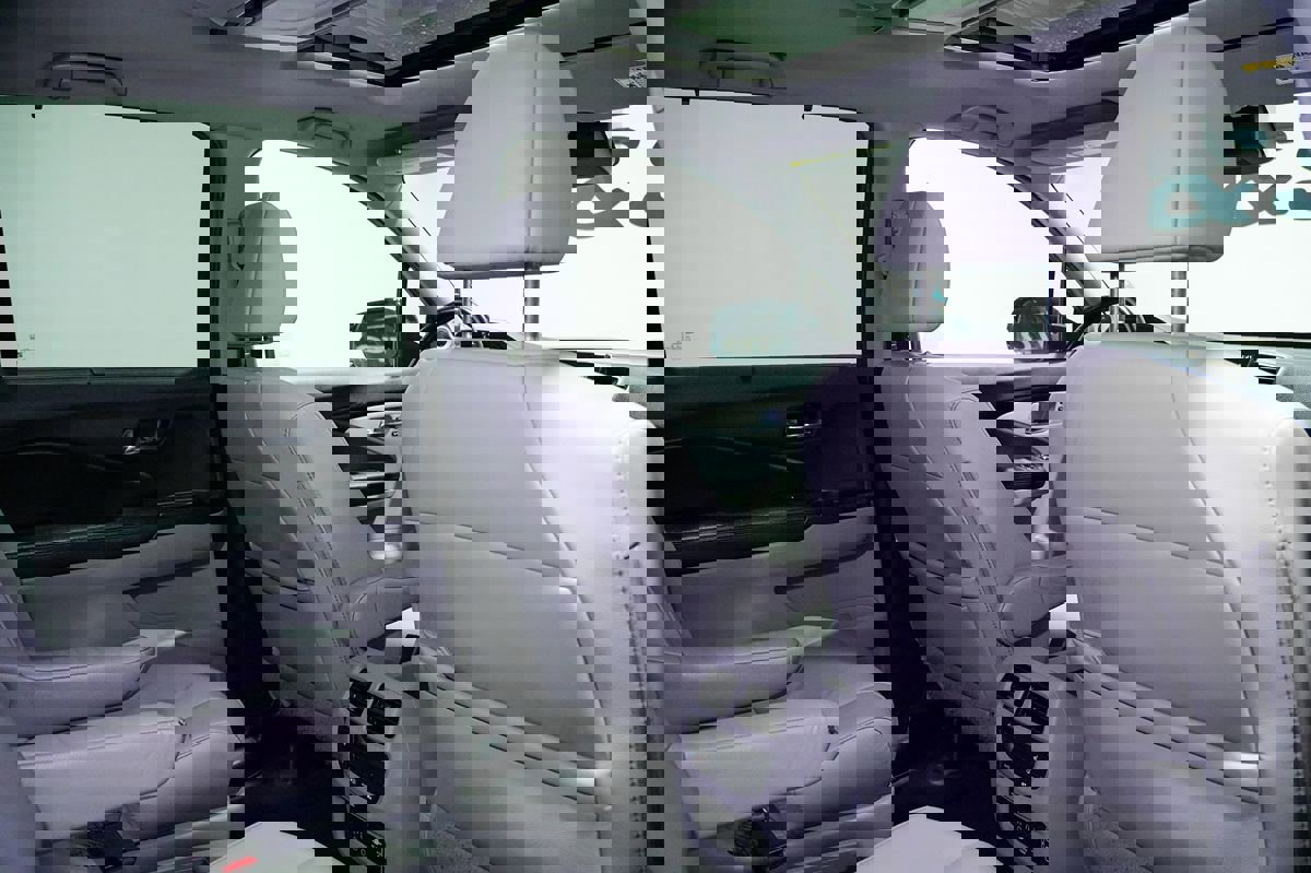 Used 2019 Honda Pilot Touring image 24