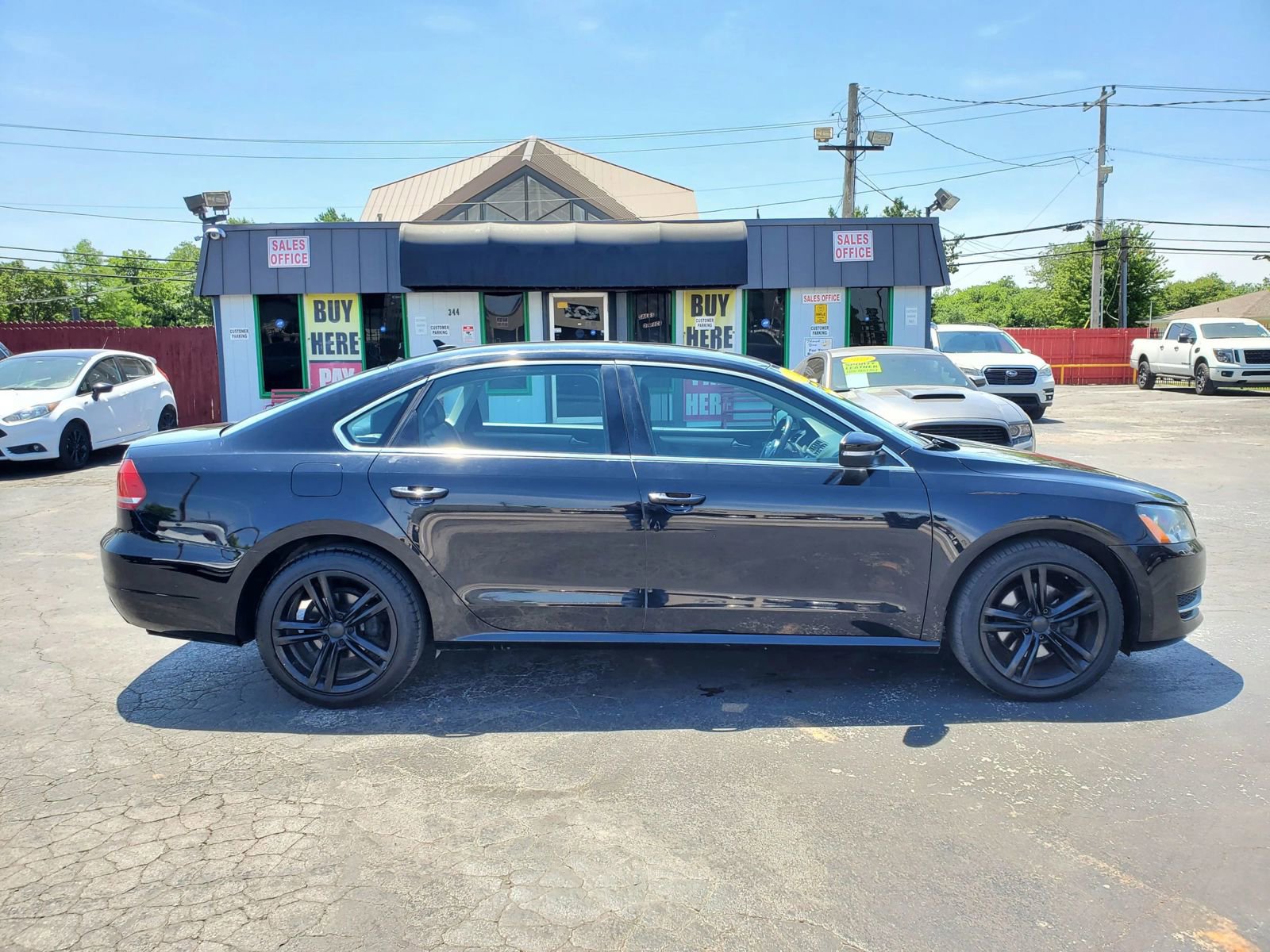 Used 2014 Volkswagen Passat 1.8T SE image 22