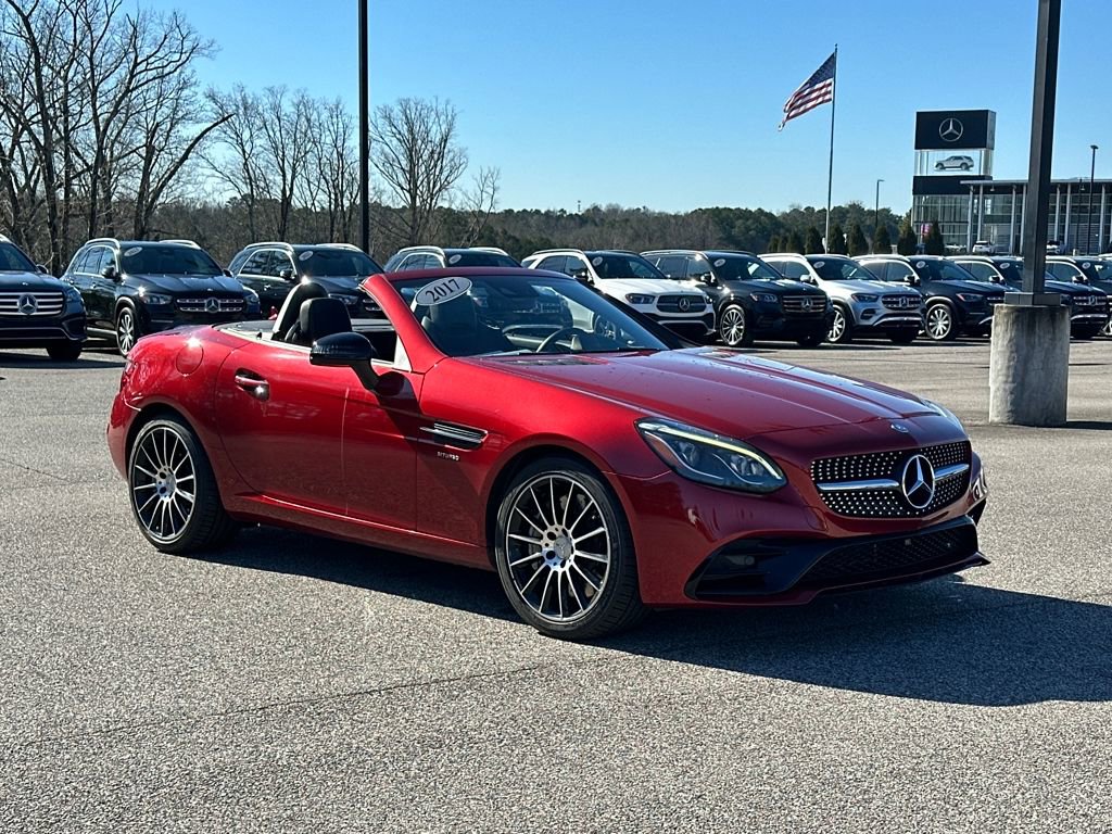 Used 2017 Mercedes-Benz SLC 43 AMG image 3
