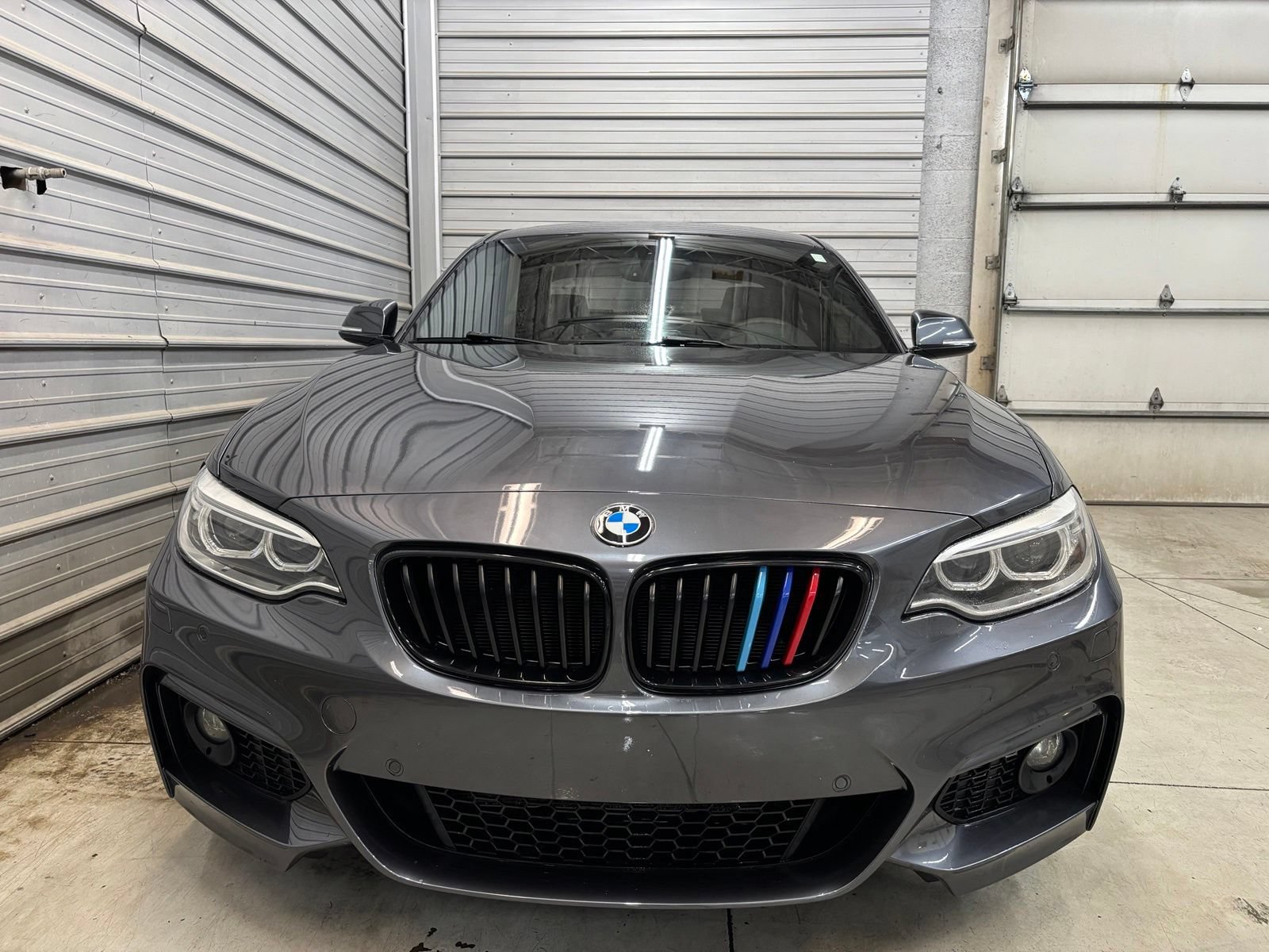 Used 2017 BMW 230i xDrive Coupe AWD/4WD image 2