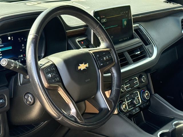Used 2022 Chevrolet Suburban High Country AWD/4WD image 19