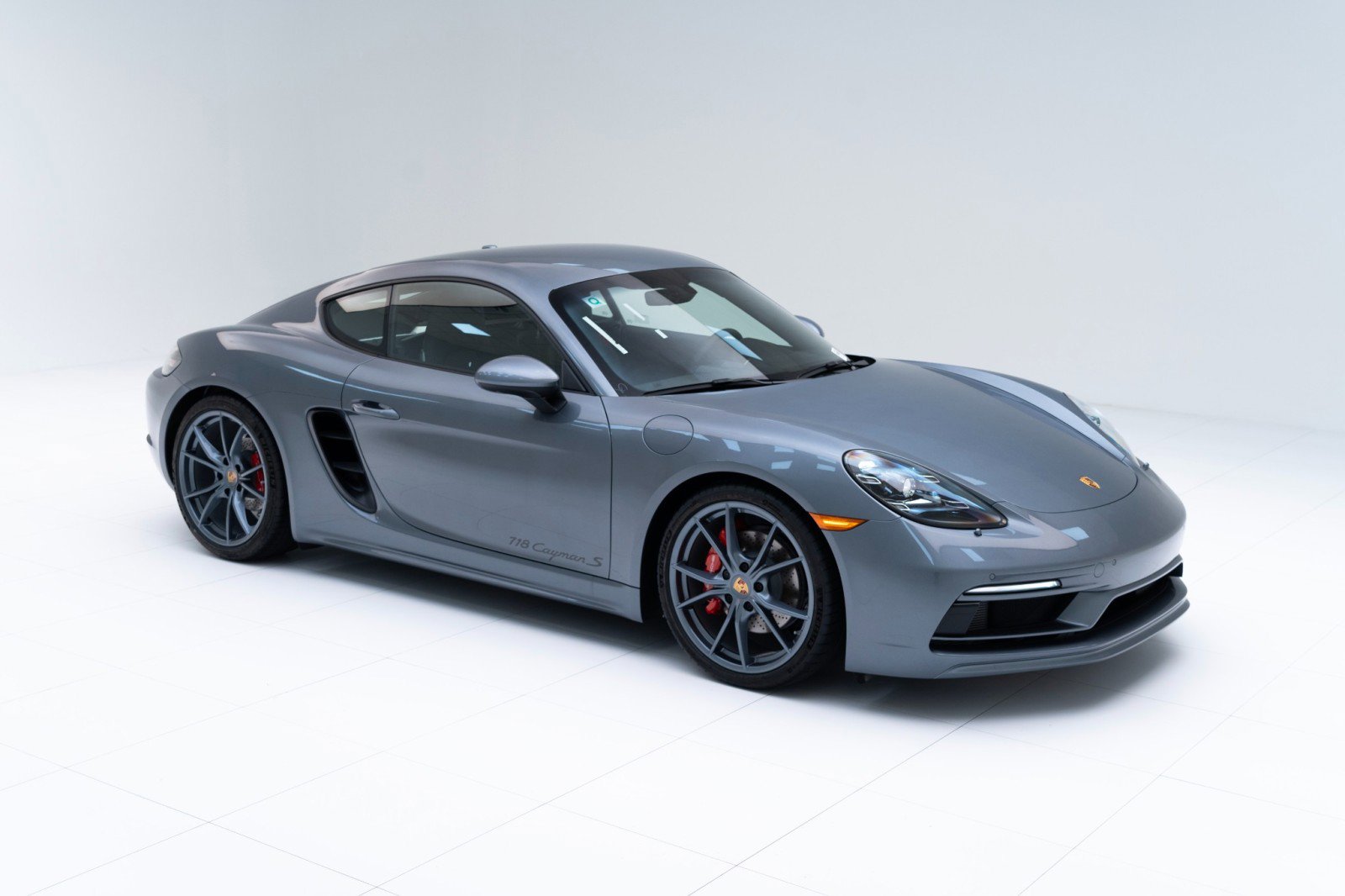New 2025 Porsche 718 Cayman S image 7