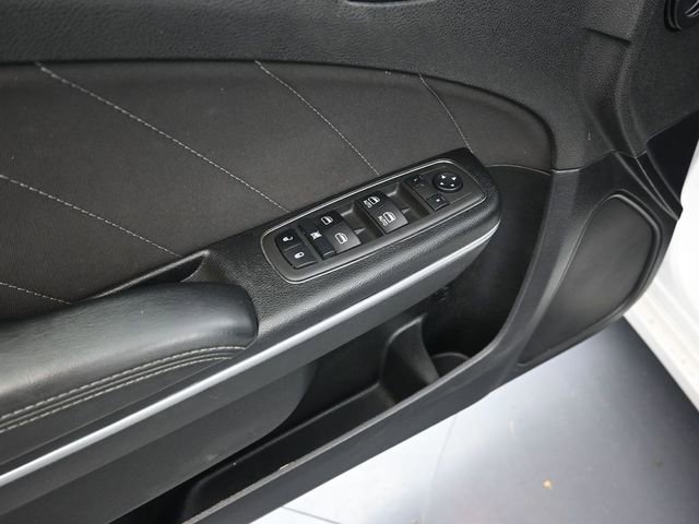 Used 2022 Dodge Charger SXT image 10