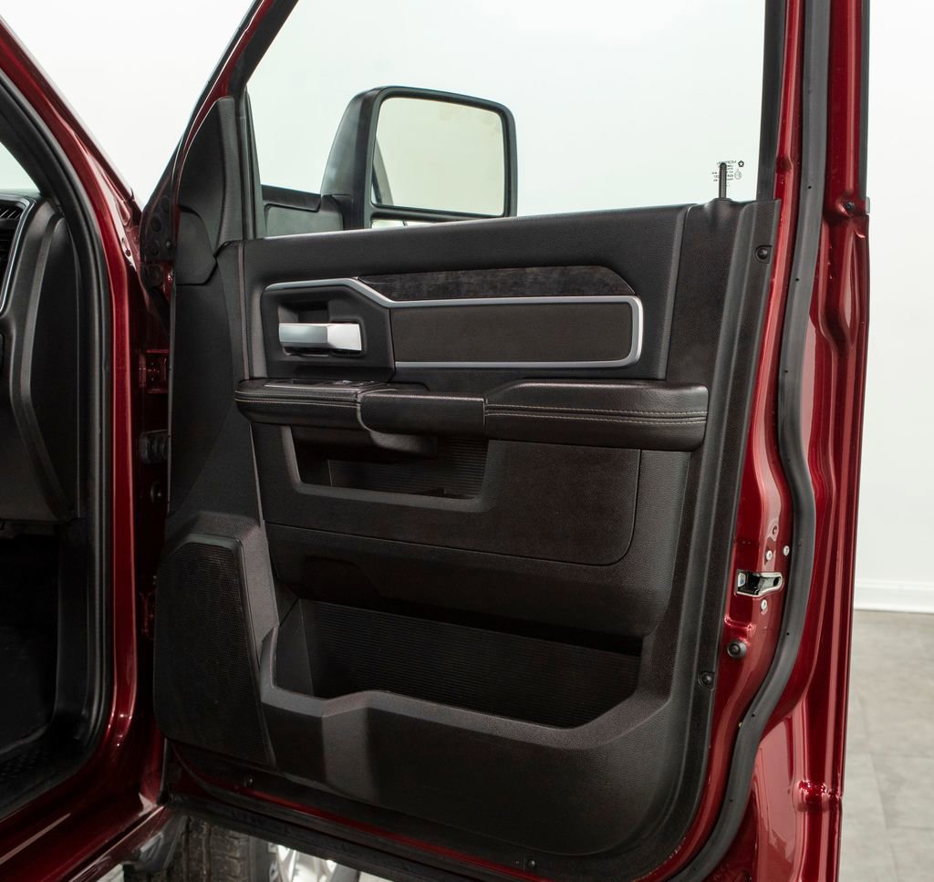 Used 2024 RAM 2500 Big Horn image 17