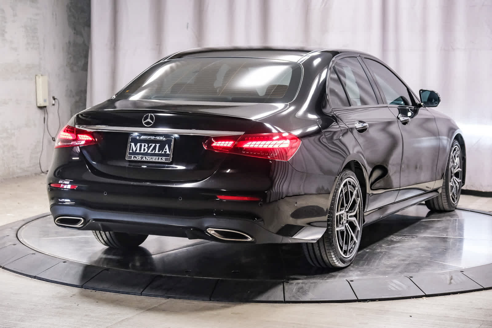 Certified 2023 Mercedes-Benz E 350 Sedan image 4