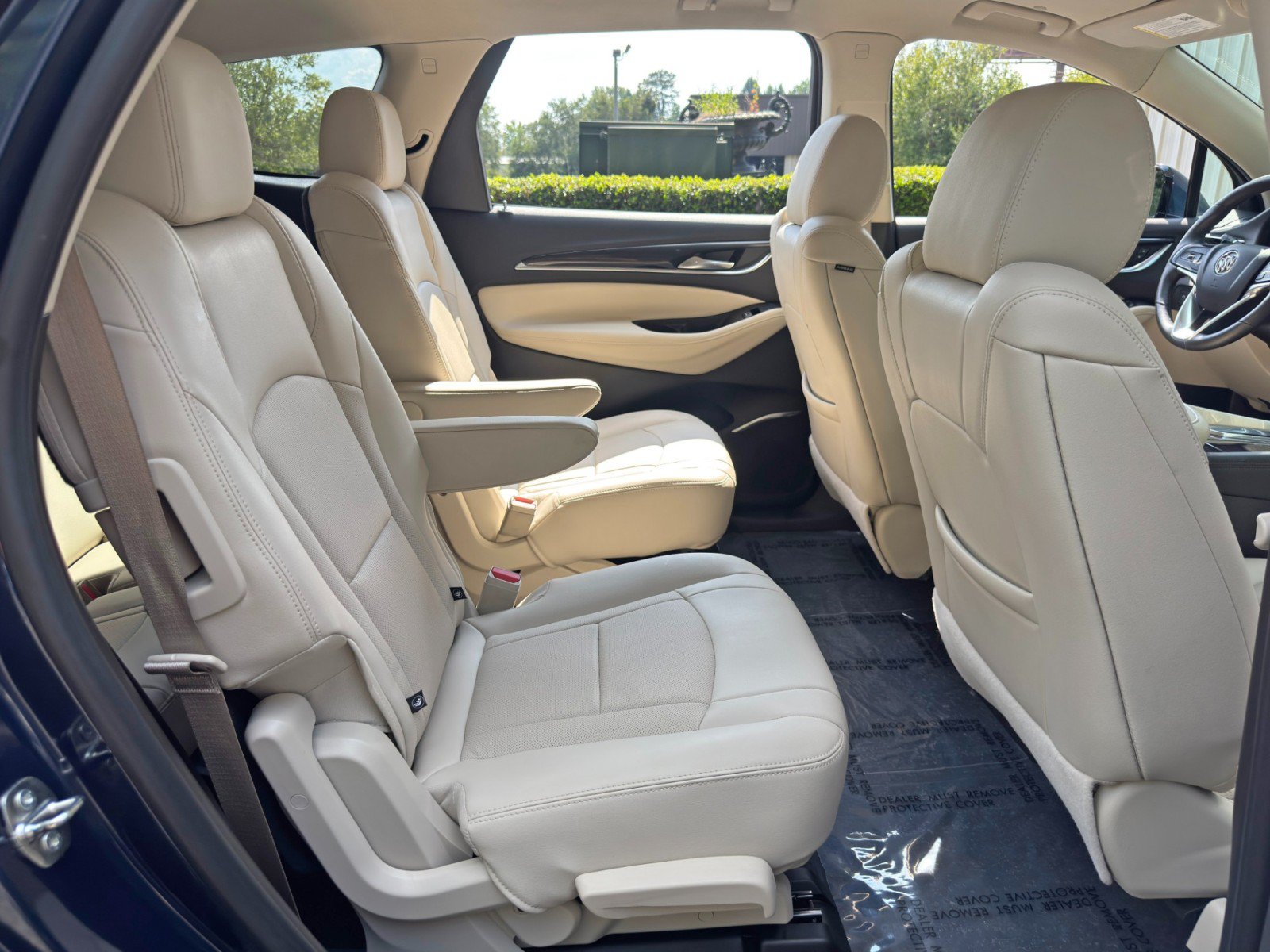 Used 2023 Buick Enclave Essence w/ Experience Buick Package FWD image 38