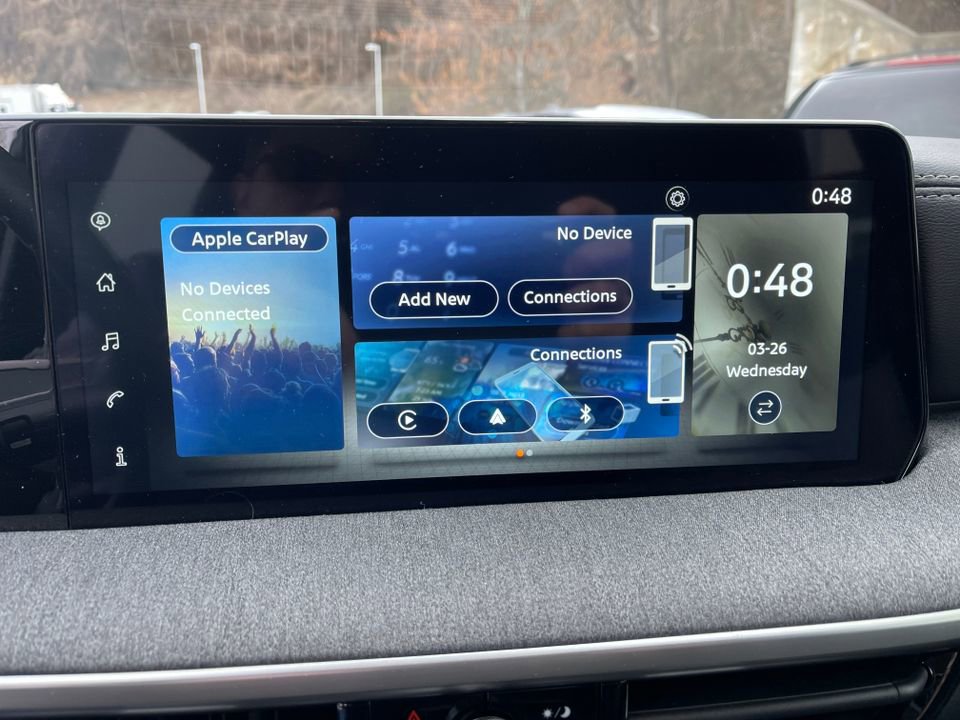 New 2025 Nissan Kicks SV w/ Illumination Package image 19