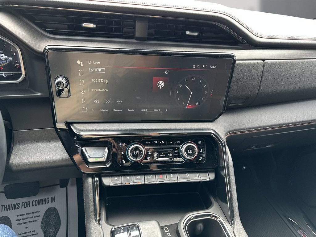 Used 2023 GMC Sierra 1500 AT4 w/ Technology Package AWD/4WD image 19