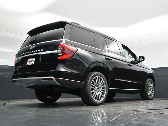 Used 2024 Ford Expedition Limited image 61