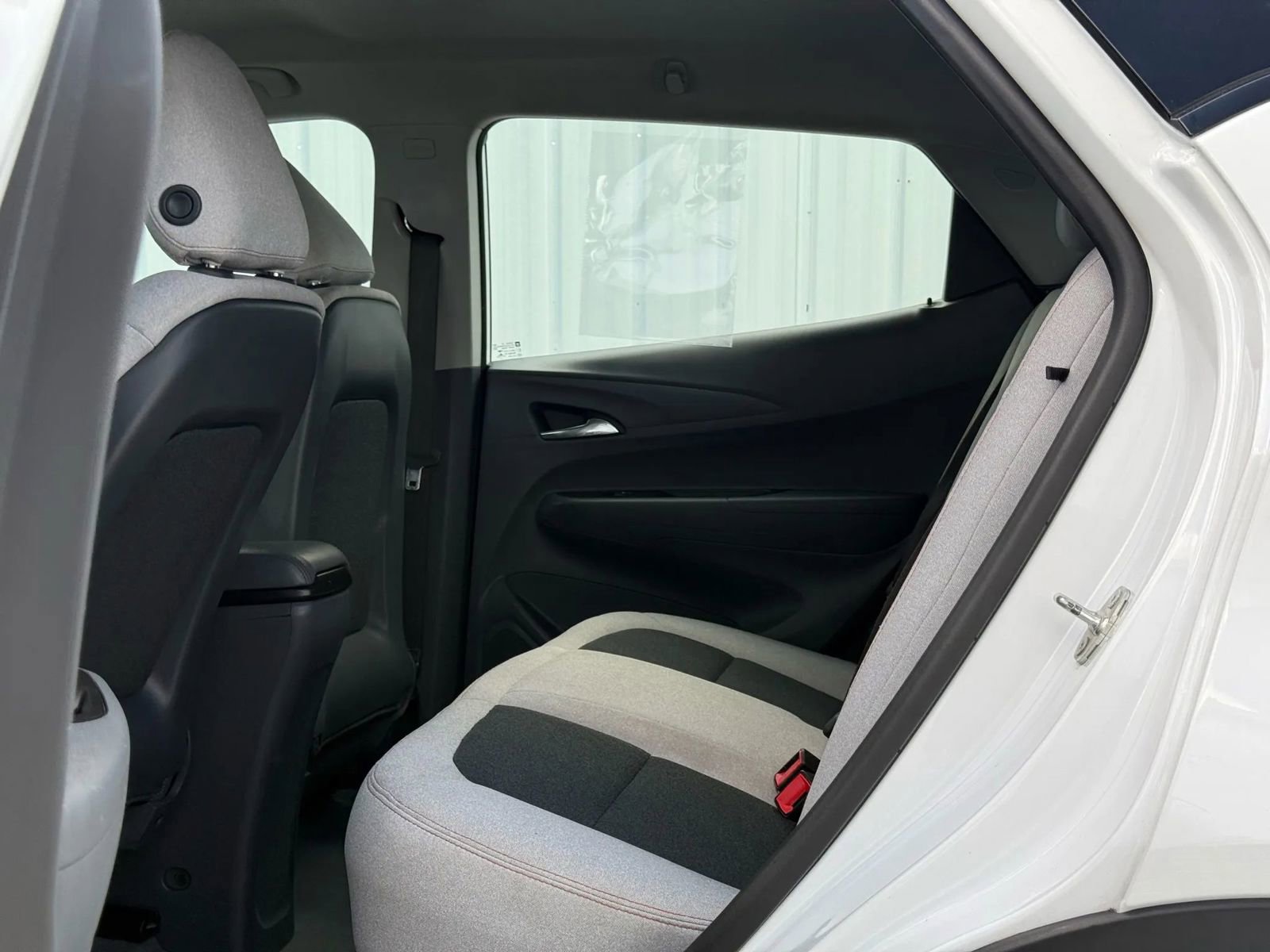 Used 2018 Chevrolet Bolt LT image 13