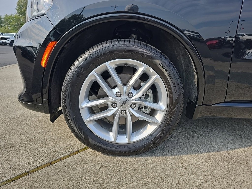 Used 2024 Dodge Durango GT image 38