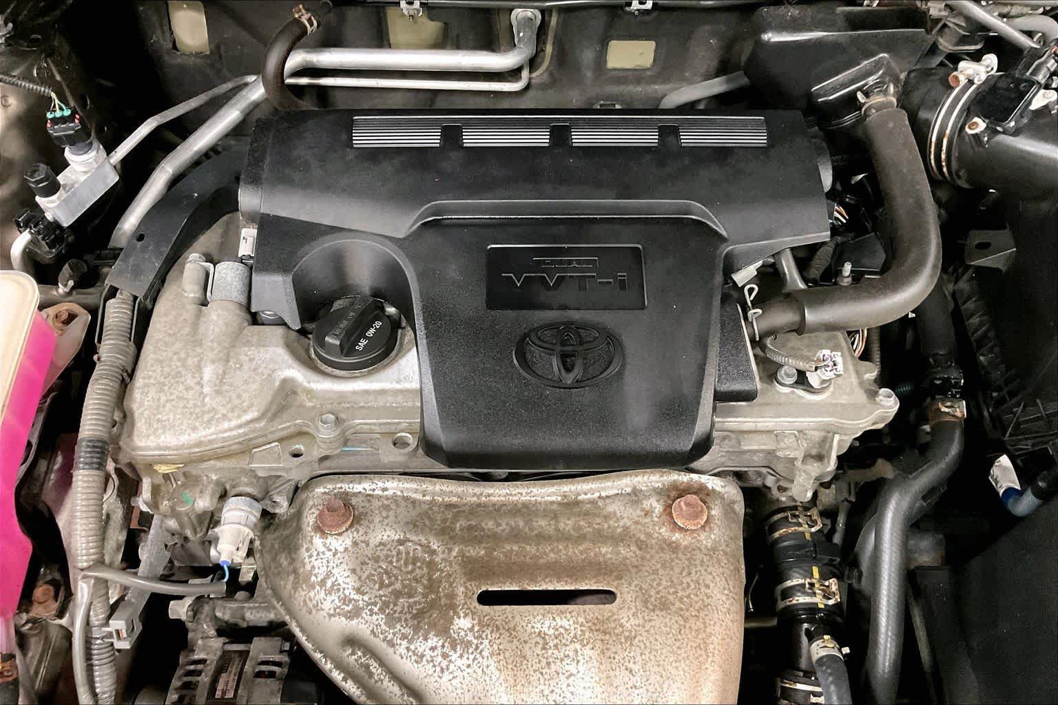 Used 2015 Toyota RAV4 XLE AWD/4WD image 32