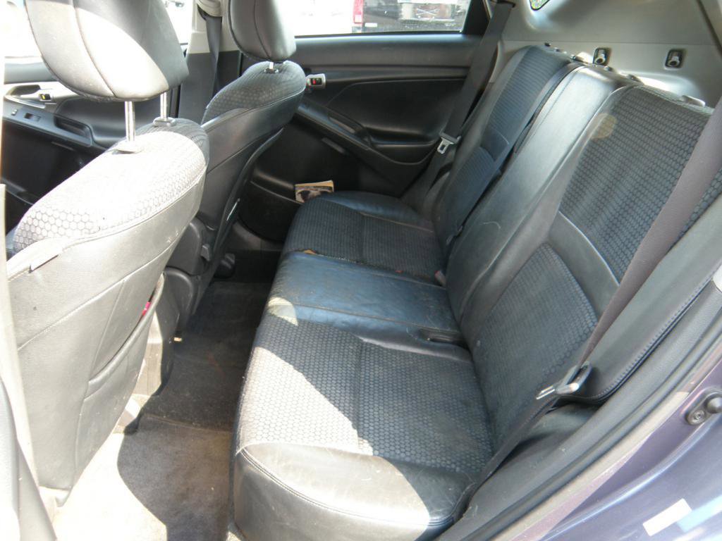 Used 2009 Pontiac Vibe GT image 9