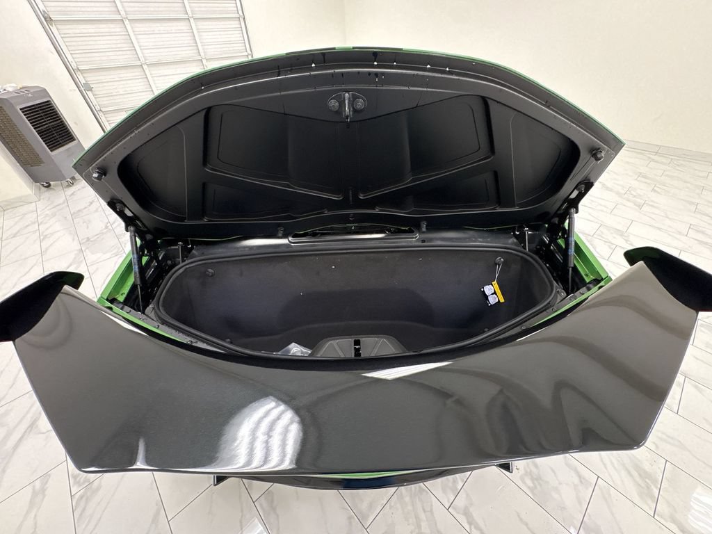 New 2026 Chevrolet Corvette E-Ray w/ ZER Performance Package AWD/4WD image 25