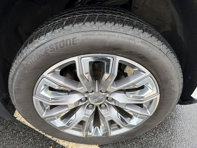 Used 2022 GMC Sierra 1500 Denali w/ Denali Reserve Package image 12