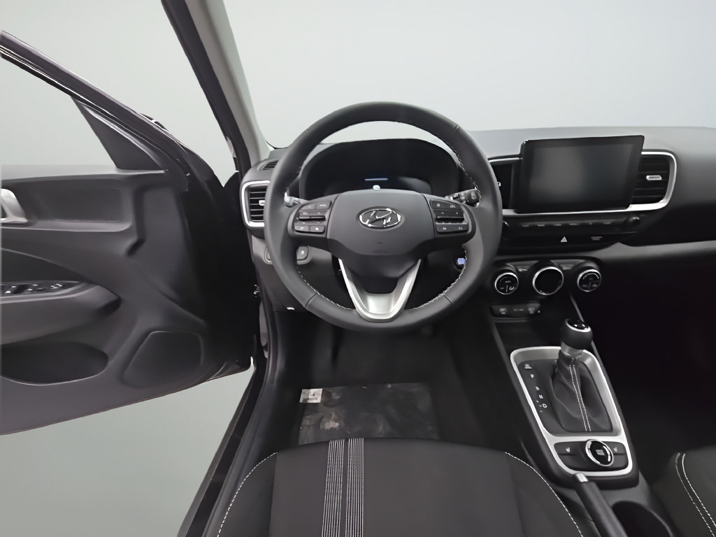 New 2026 Hyundai Venue SEL FWD image 29