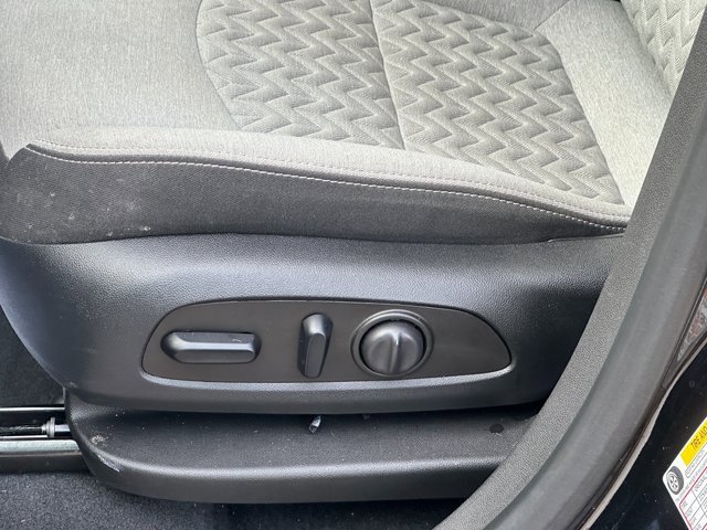 Used 2023 Chevrolet Equinox LT image 17