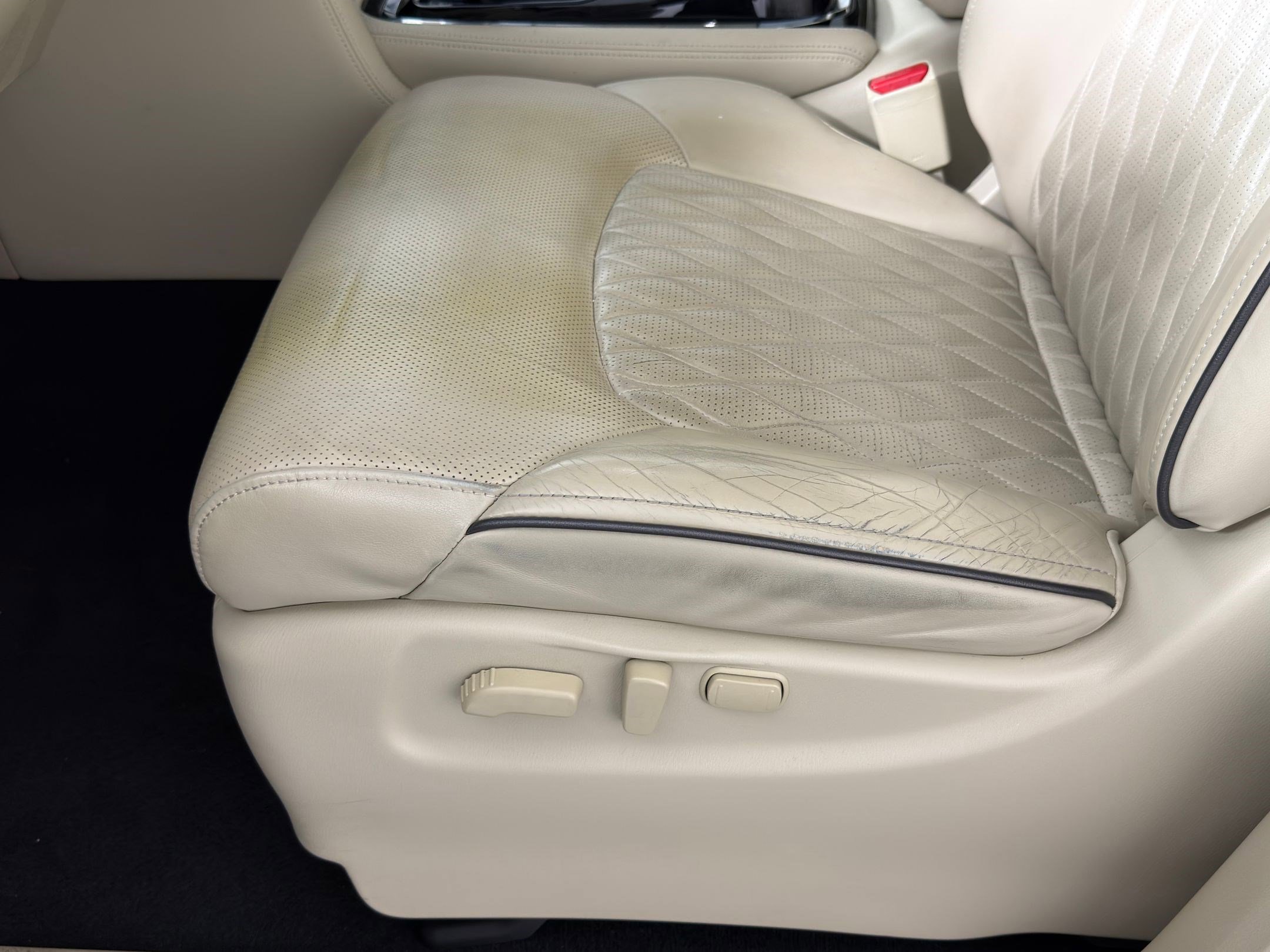 Used 2020 INFINITI QX80 Luxe w/ Sensory Package image 12