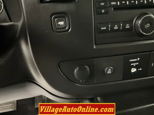 Used 2019 Chevrolet Express 2500 w/ Driver Convenience Package image 21