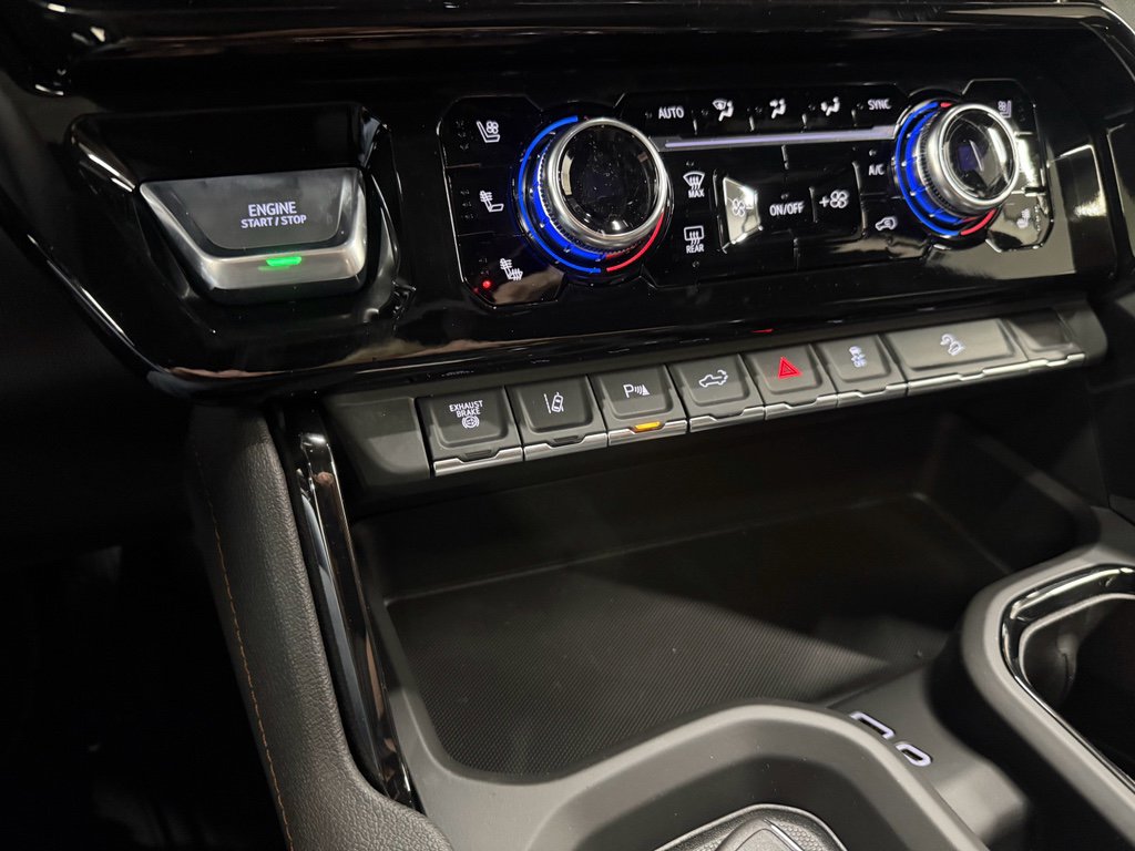 New 2026 GMC Sierra 2500 AT4 image 38