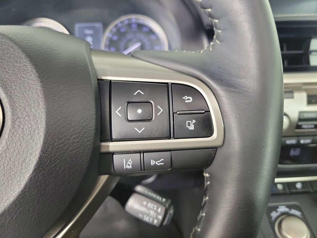 Used 2018 Lexus ES 350 350 w/ Luxury Package w/Wood Trim image 22