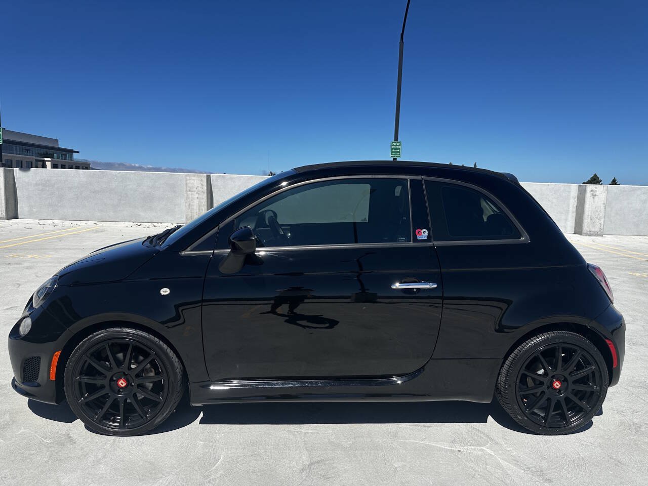Used 2014 FIAT 500 GQ Edition w/ Comfort/Convenience Group FWD image 8