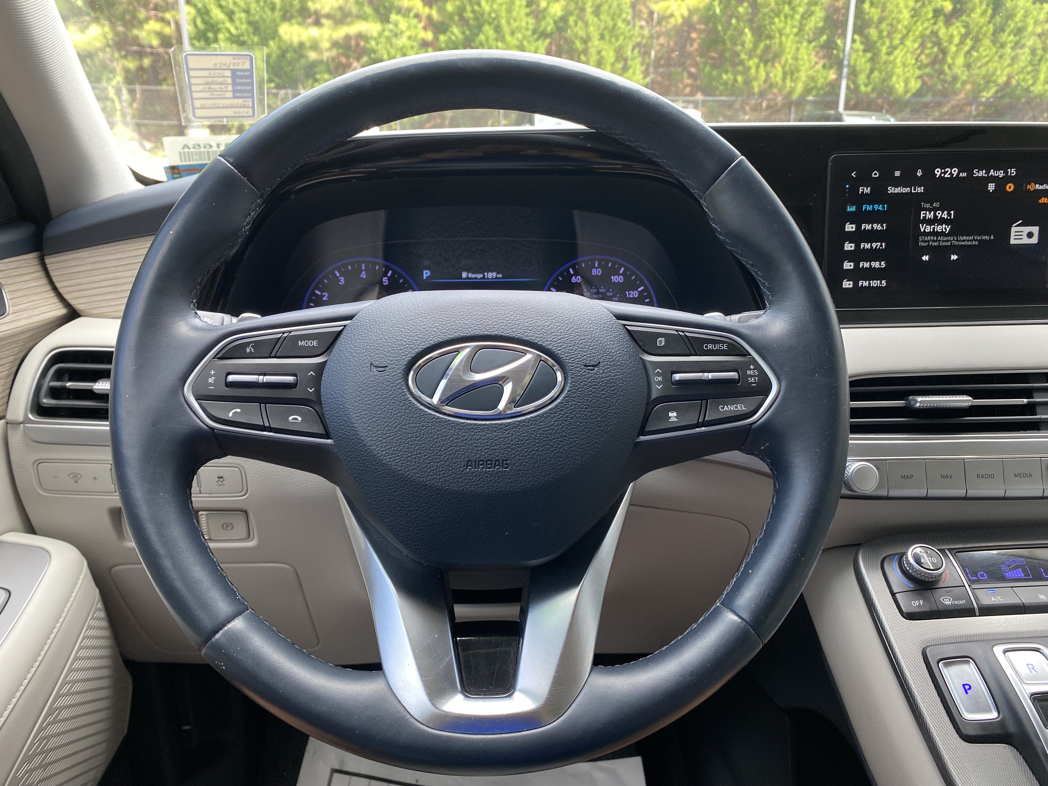 Used 2022 Hyundai Palisade SEL w/ Premium Package FWD image 18