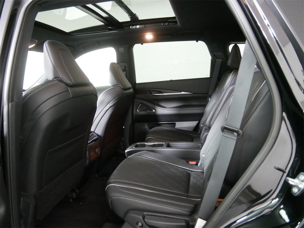 Certified 2025 INFINITI QX60 Autograph w/ Cargo Package image 21