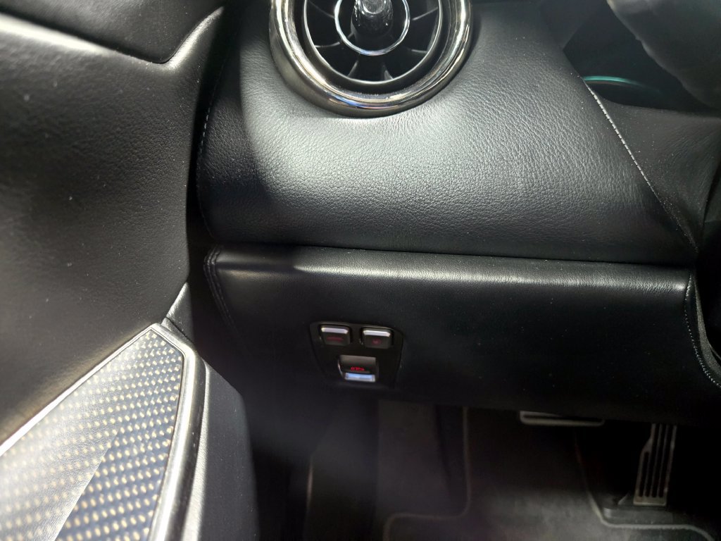 Used 2020 Karma Revero GT RWD image 13
