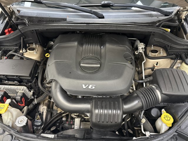 Used 2015 Jeep Grand Cherokee Limited w/ Trailer Tow Group IV image 35