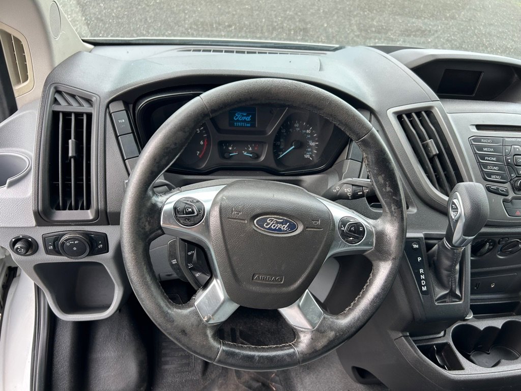 Used 2016 Ford Transit 250 130 Low Roof RWD image 14