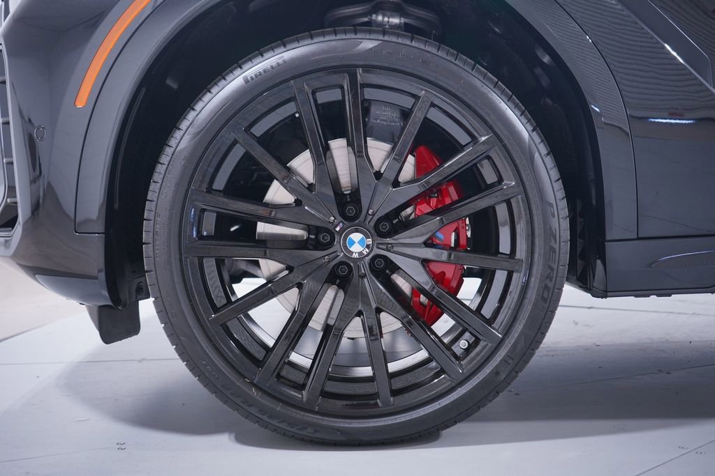 New 2026 BMW X6 xDrive40i w/ Premium Package AWD/4WD image 2