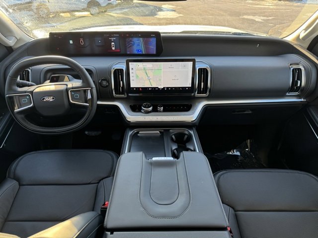 New 2025 Ford Expedition Max Platinum w/ Driver's Package image 6