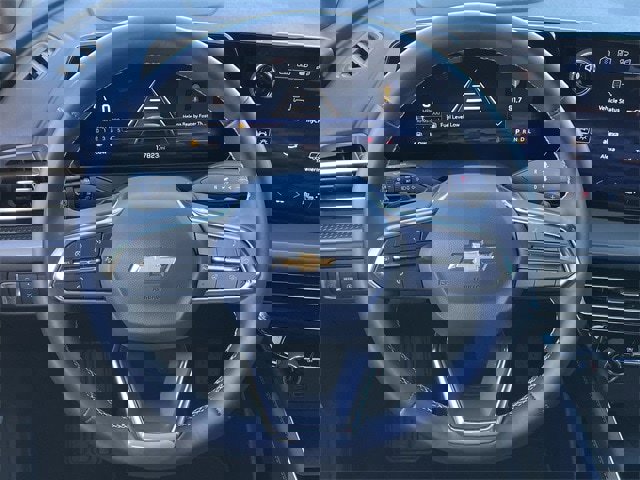 Used 2025 Chevrolet Traverse LT image 10