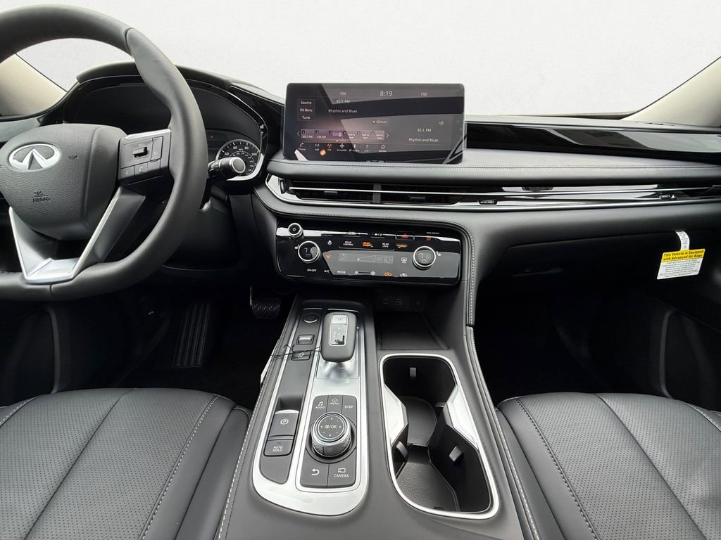 Certified 2025 INFINITI QX60 Pure image 8