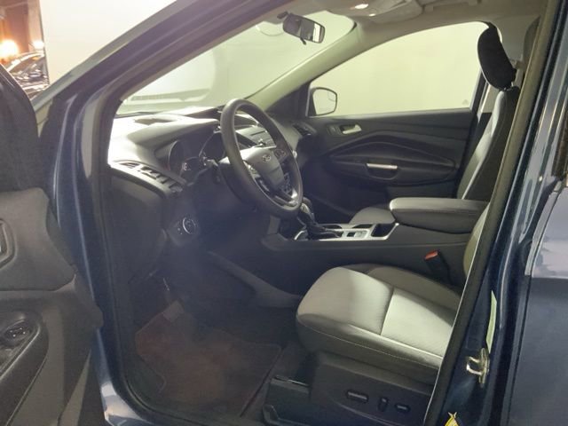 Used 2018 Ford Escape SE FWD image 17