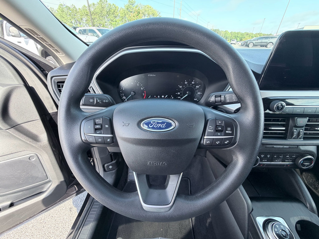 Used 2020 Ford Escape SE FWD image 12