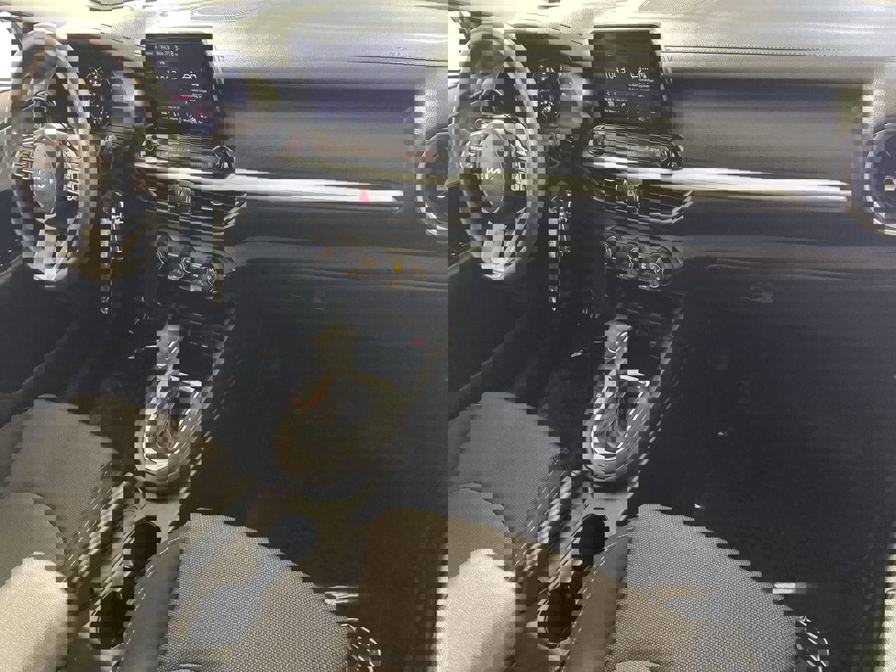 Used 2023 Kia Forte LXS image 27