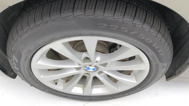 Used 2018 BMW 320i Sedan w/ Convenience Package RWD image 37