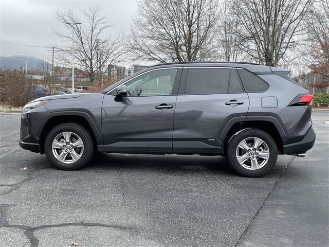 Used 2024 Toyota RAV4 XLE image 2