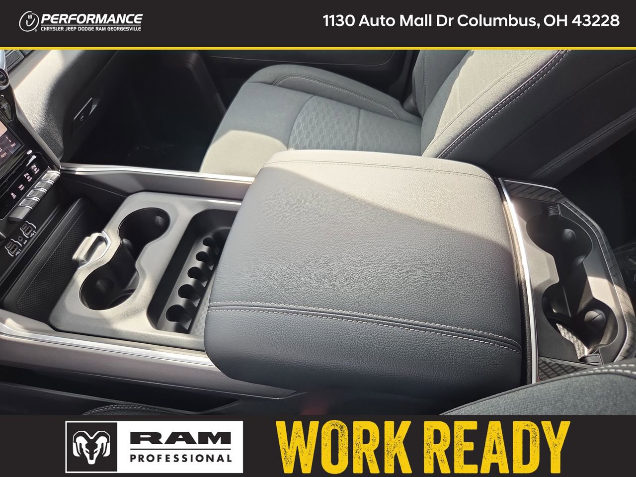 New 2026 RAM 2500 Big Horn AWD/4WD image 32