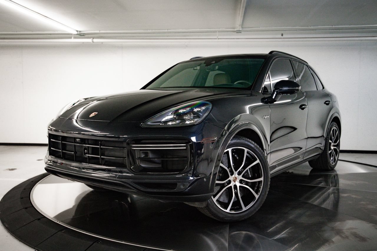 Certified 2022 Porsche Cayenne Turbo S