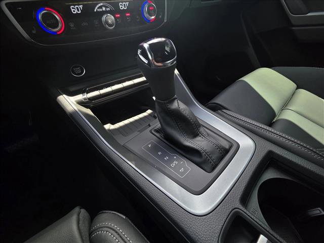 New 2025 Audi Q3 2.0T Premium w/ Convenience Package image 23