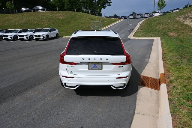 Used 2024 Volvo XC60 B5 Ultimate AWD/4WD image 15