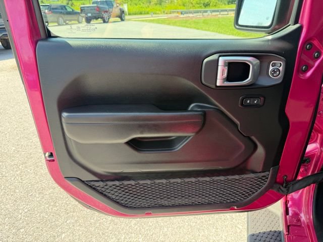 Used 2021 Jeep Wrangler Unlimited Sport AWD/4WD image 11